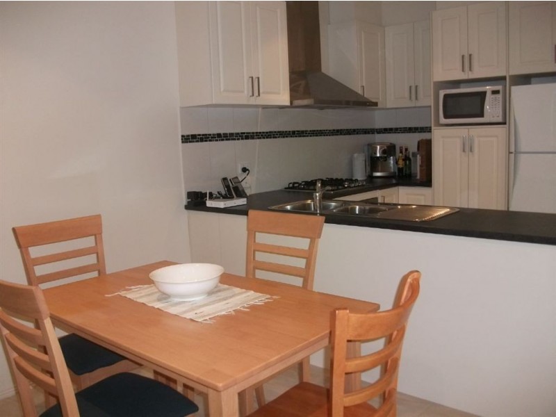 2/2 Henry Street, Boronia VIC 3155