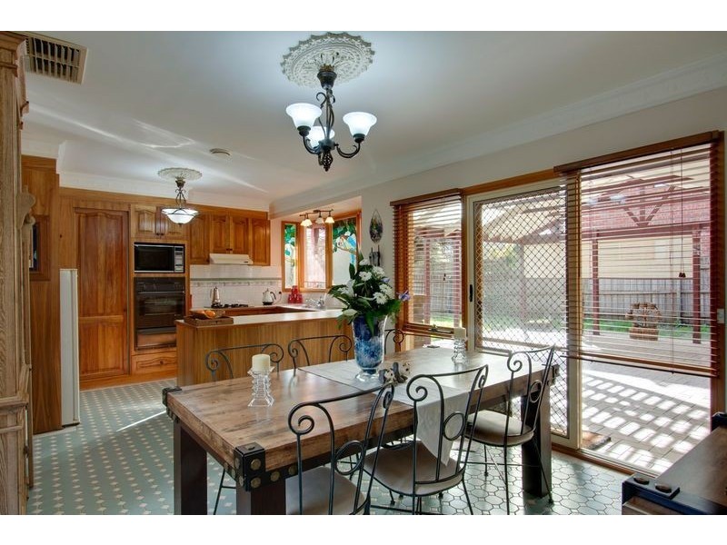 9 Clarkedale Rise, Kilsyth South VIC 3137