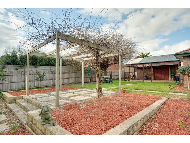 9 Clarkedale Rise, Kilsyth South VIC 3137