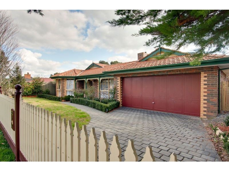 9 Clarkedale Rise, Kilsyth South VIC 3137