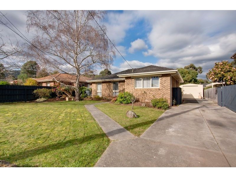 15 Helene Court, Boronia VIC 3155