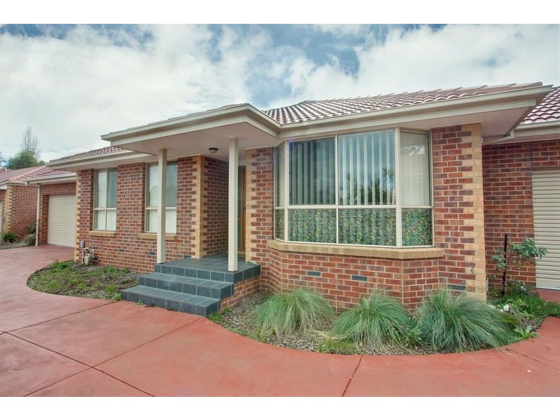 2/30 David Street, Knoxfield VIC 3180
