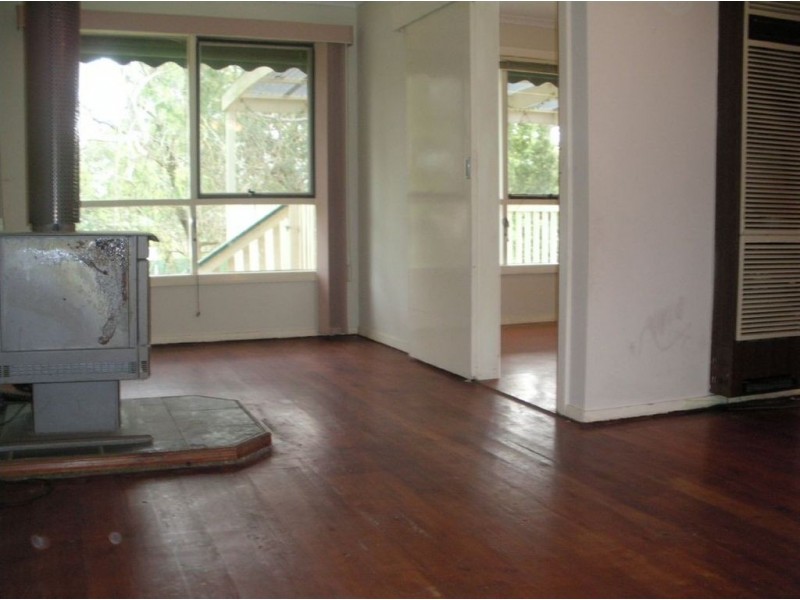 28 Sycamore Crescent, Boronia VIC 3155