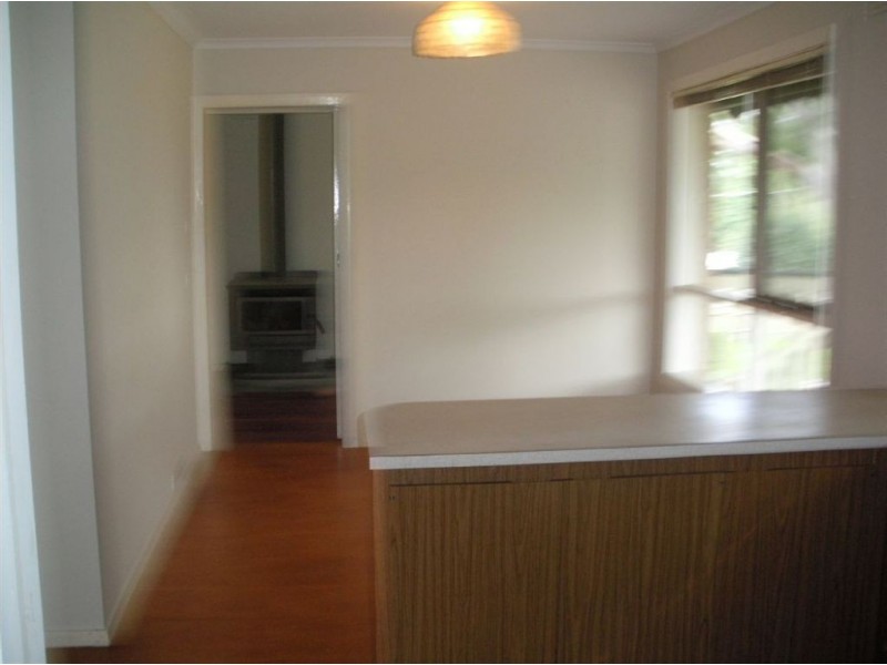 28 Sycamore Crescent, Boronia VIC 3155