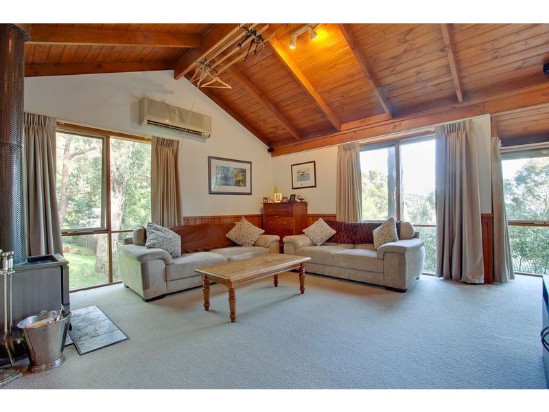 64 Bayview Crescent, The Basin VIC 3154