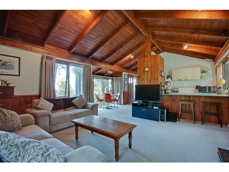 64 Bayview Crescent, The Basin VIC 3154