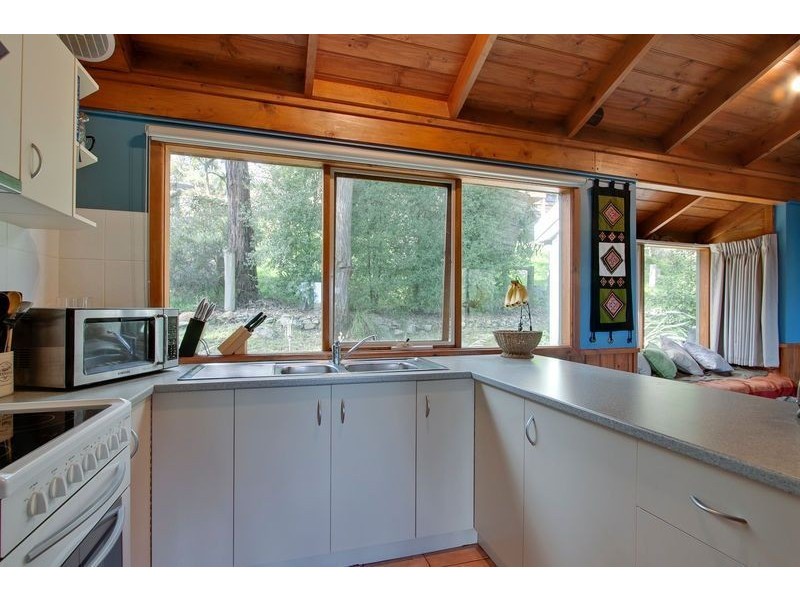 64 Bayview Crescent, The Basin VIC 3154