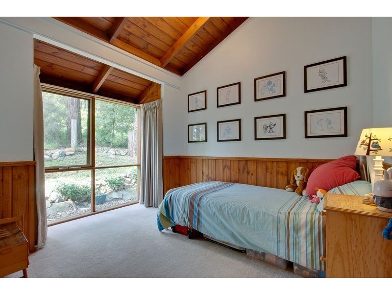 64 Bayview Crescent, The Basin VIC 3154