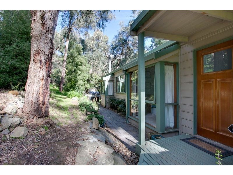 64 Bayview Crescent, The Basin VIC 3154