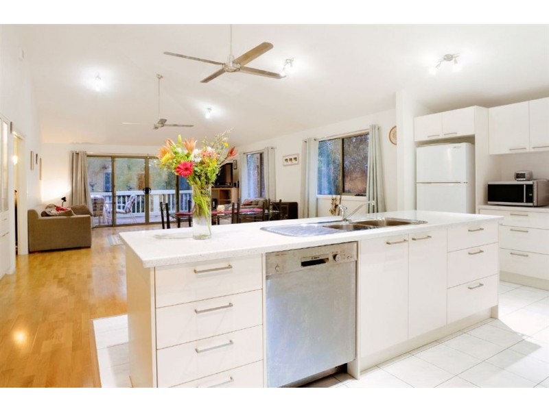 94 Claremont Avenue, The Basin VIC 3154