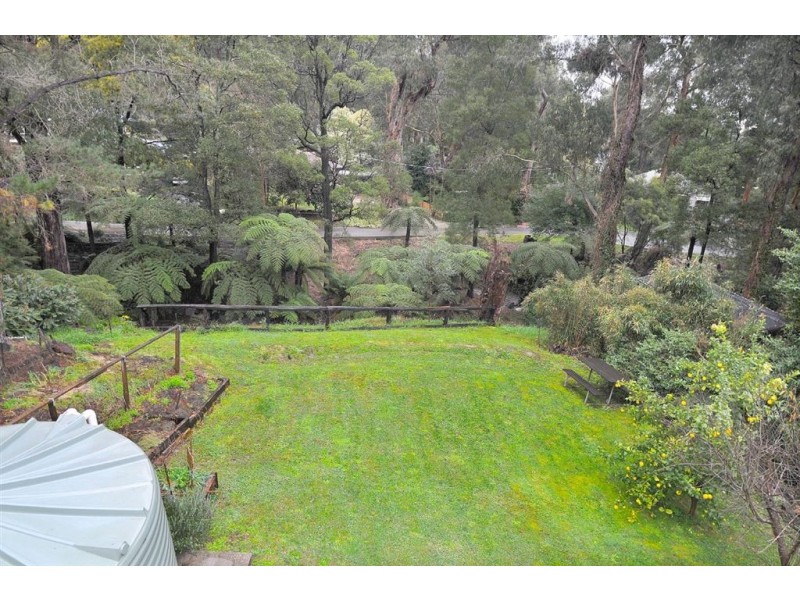 94 Claremont Avenue, The Basin VIC 3154