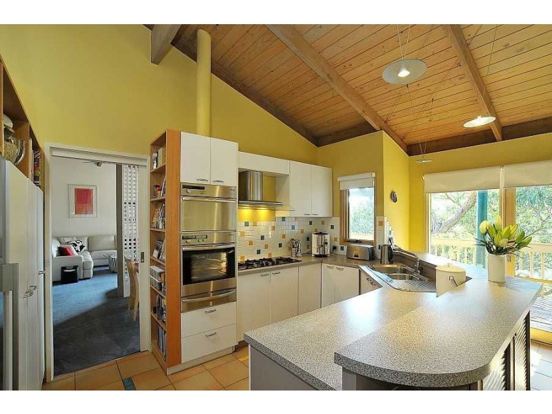 34 Grandview Crescent, Upper Ferntree Gully VIC 3156