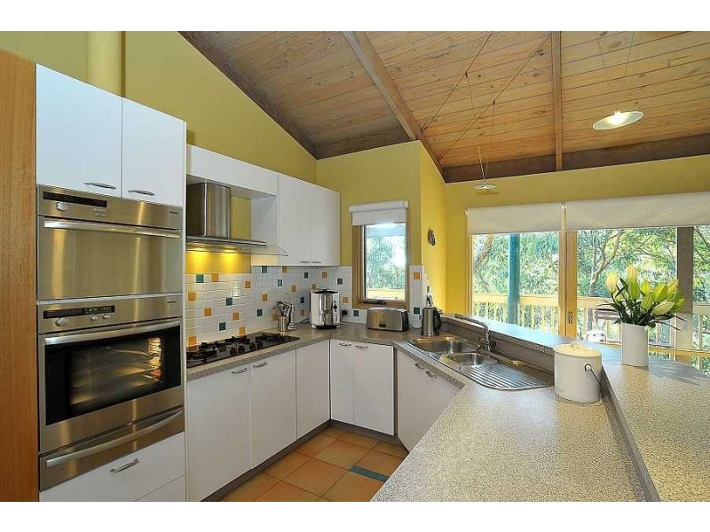 34 Grandview Crescent, Upper Ferntree Gully VIC 3156