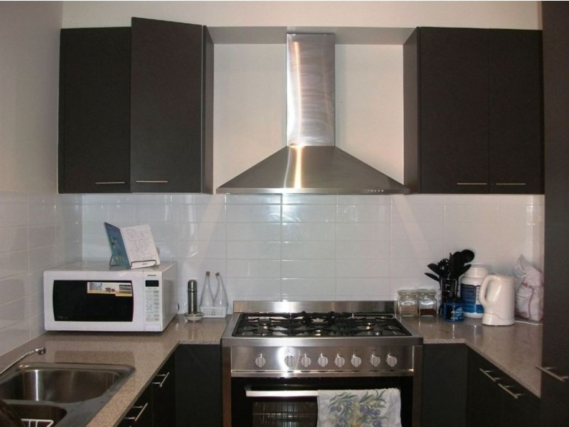 2/141 Stud Road, Wantirna South VIC 3152