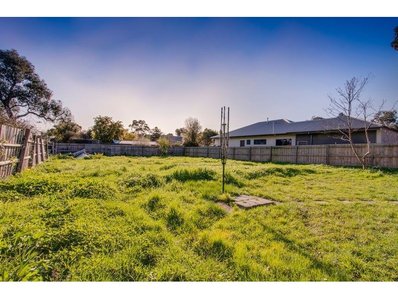 63 Albert Avenue, Boronia VIC 3155