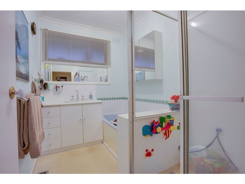 20 Streeton Road, Bayswater VIC 3153