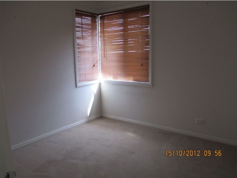 2/10 Oak Avenue, Boronia VIC 3155