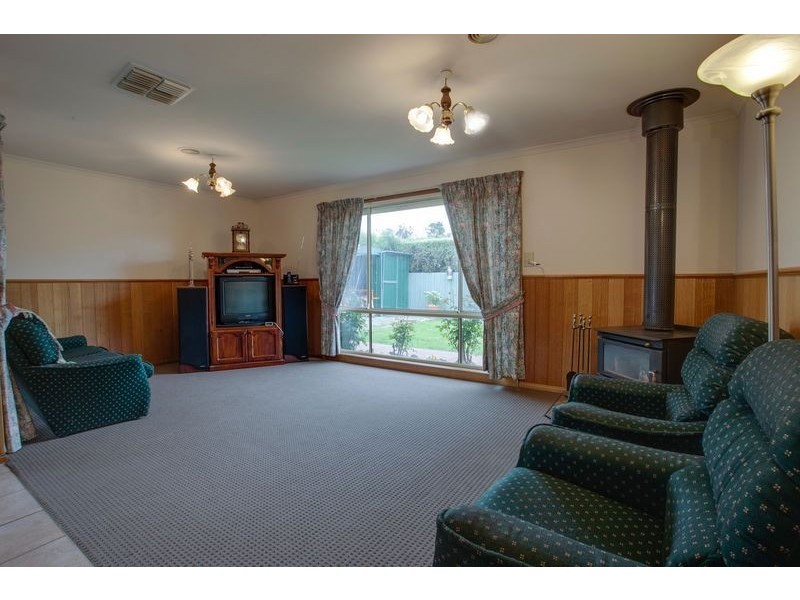 5 Huon Pine Court, Upper Ferntree Gully VIC 3156