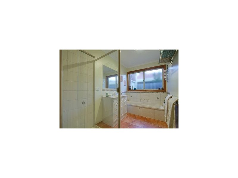 5 Warbler Court, Boronia VIC 3155