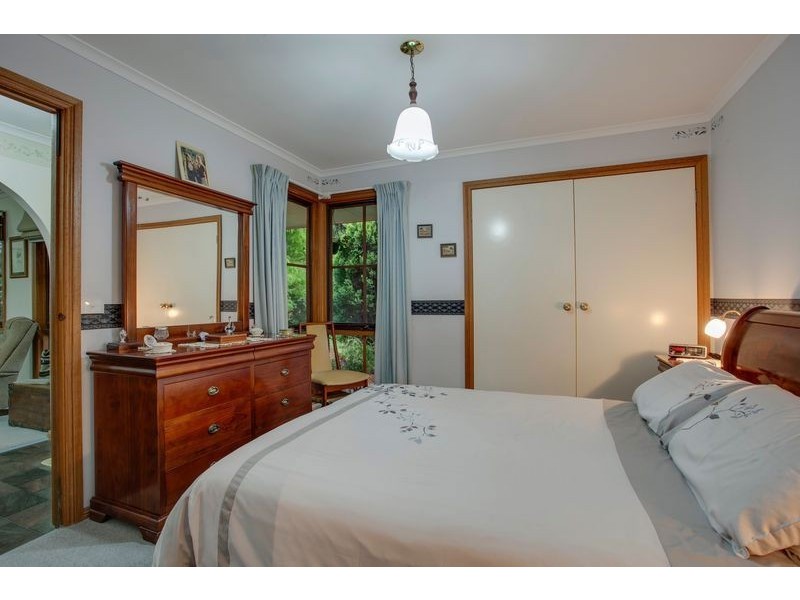 34 Collier Road, Kilsyth South VIC 3137