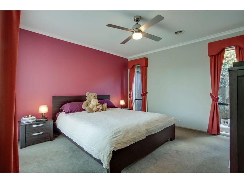 31 Snowgum Drive, Kilsyth South VIC 3137