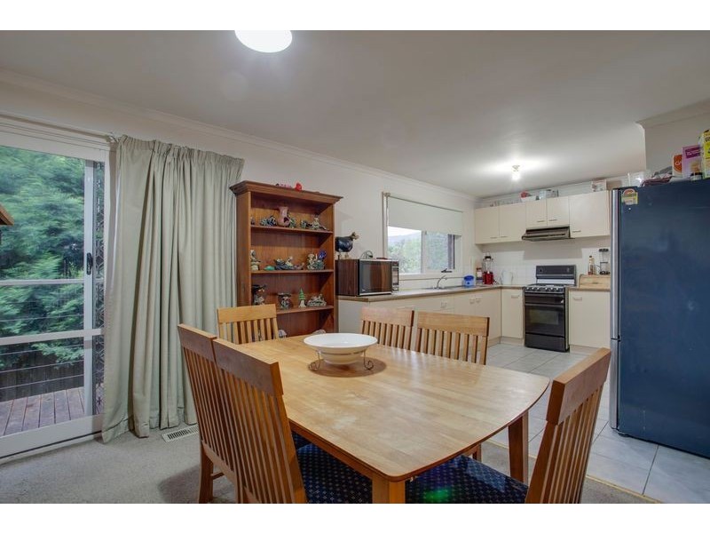 2/13 Phipps Avenue, Boronia VIC 3155
