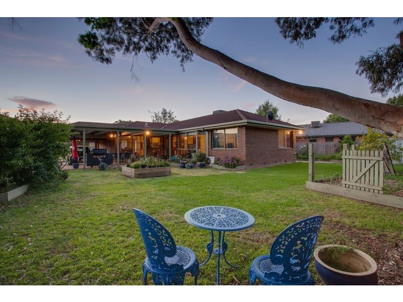 3 Eliana Court, Kilsyth South VIC 3137