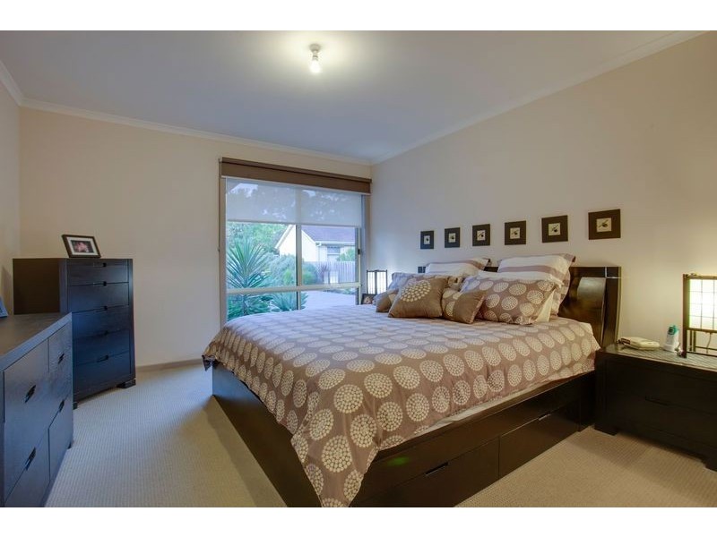 2/3 Wiltshire Avenue, Bayswater VIC 3153