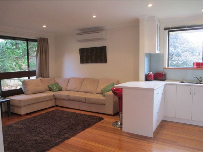 3/10 Clematis Avenue, Ferntree Gully VIC 3156