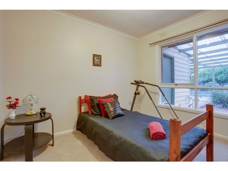 52 Elton Road, Ferntree Gully VIC 3156
