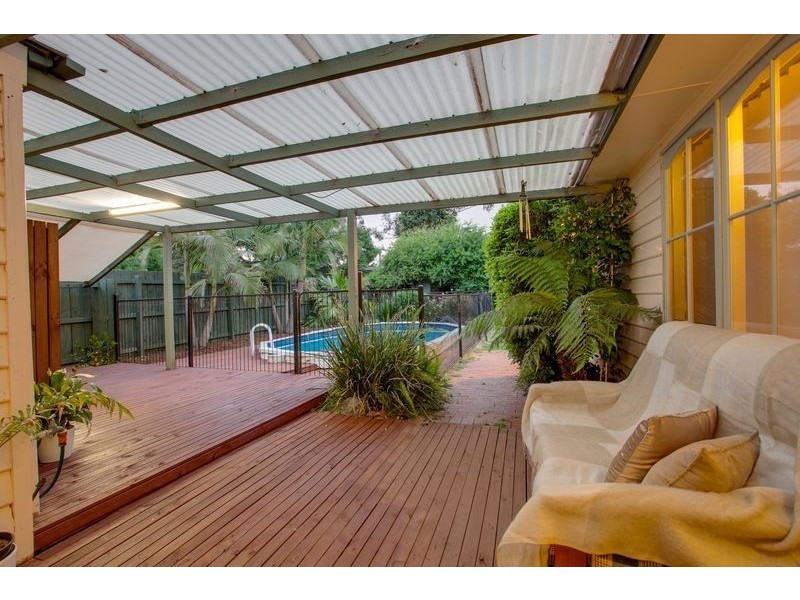 52 Elton Road, Ferntree Gully VIC 3156