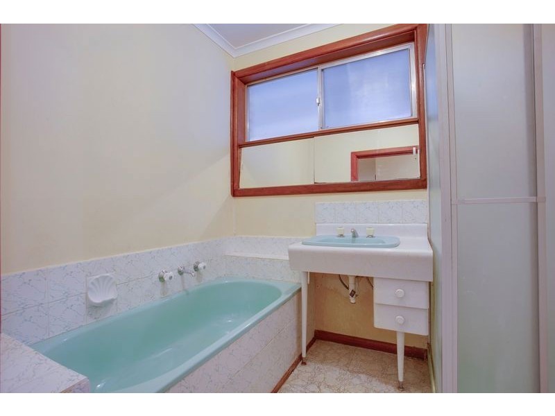 9 Nairana Court, Ferntree Gully VIC 3156