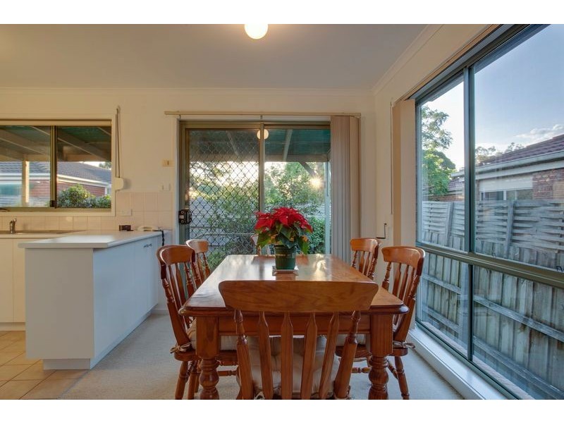 10/12 St Elmo Avenue, Ferntree Gully VIC 3156