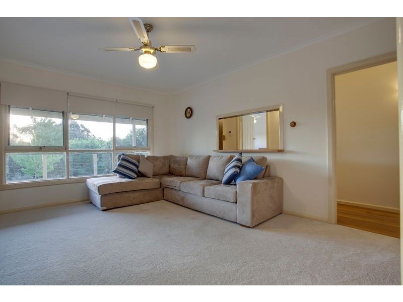 2 Park Boulevard, Ferntree Gully VIC 3156