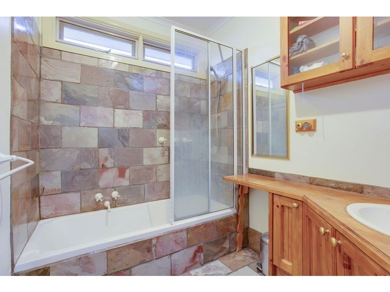 2 Park Boulevard, Ferntree Gully VIC 3156