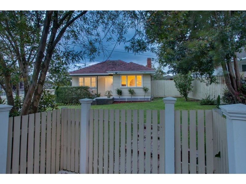 21 Harcourt Road, Boronia VIC 3155