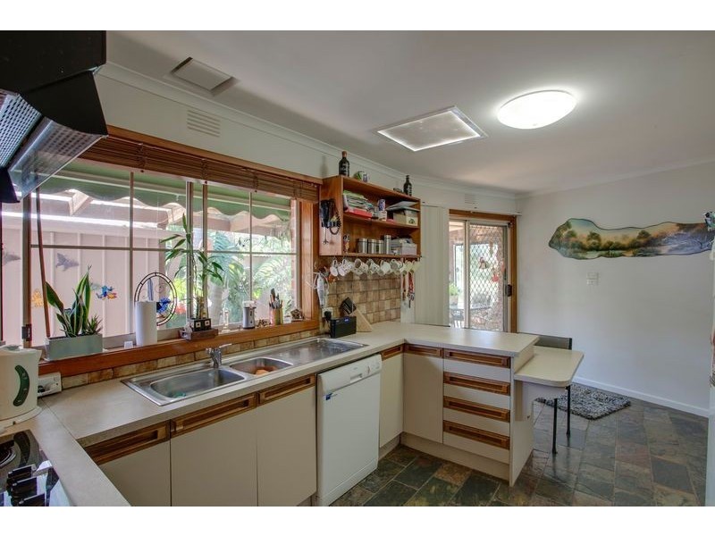 48 Rosehill Street, Scoresby VIC 3179