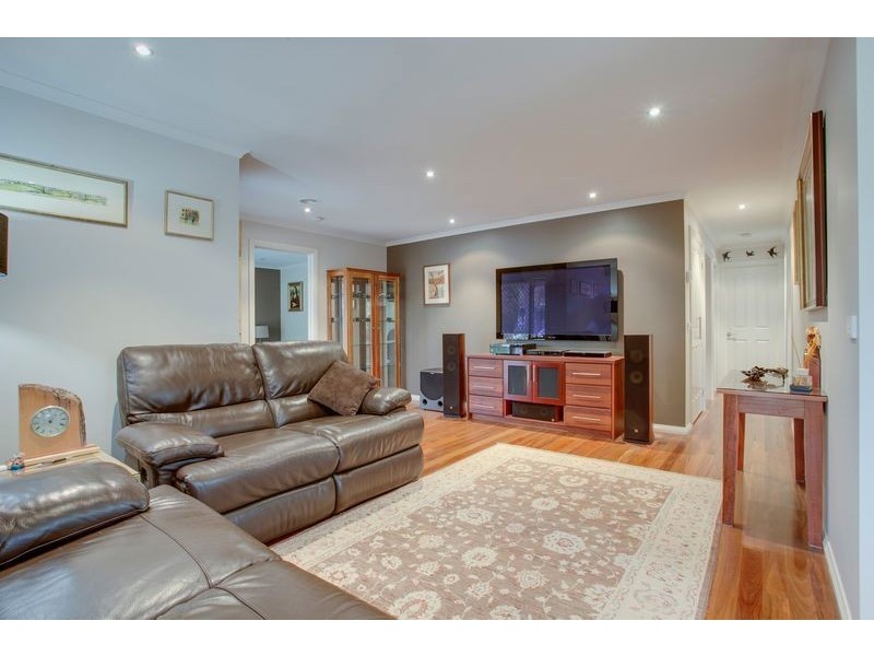 1/77 David Street North, Knoxfield VIC 3180