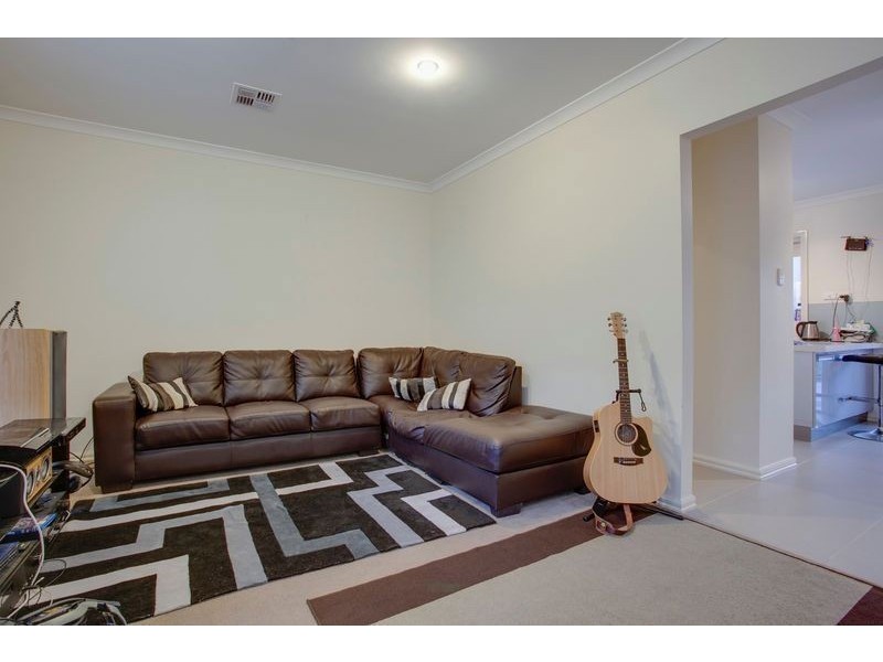 2/19 King Street, Bayswater VIC 3153