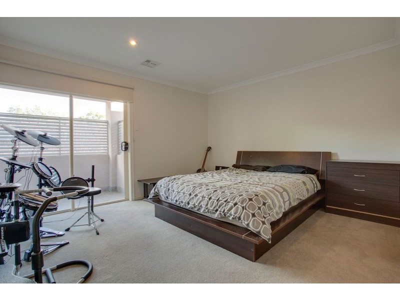 2/19 King Street, Bayswater VIC 3153