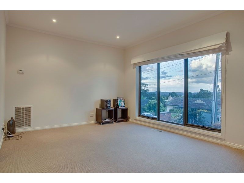 1/10 Oak Avenue, Boronia VIC 3155