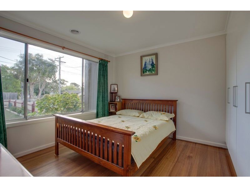 2/21 McDonald Crescent, Boronia VIC 3155