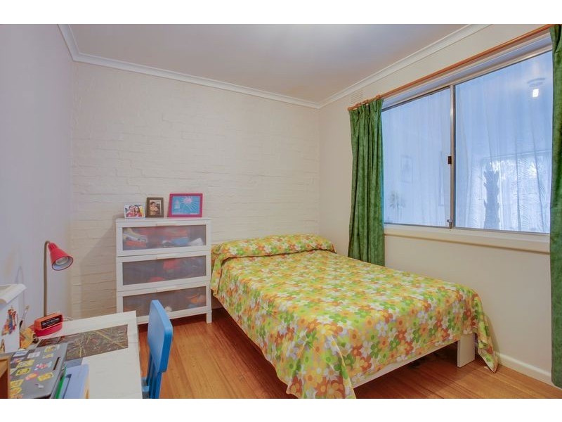 2/21 McDonald Crescent, Boronia VIC 3155