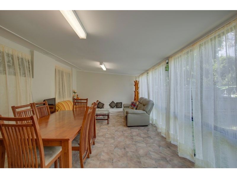 2/21 McDonald Crescent, Boronia VIC 3155