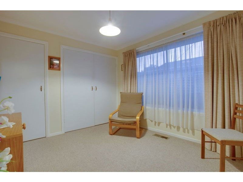 10 Cassinia Close, Knoxfield VIC 3180