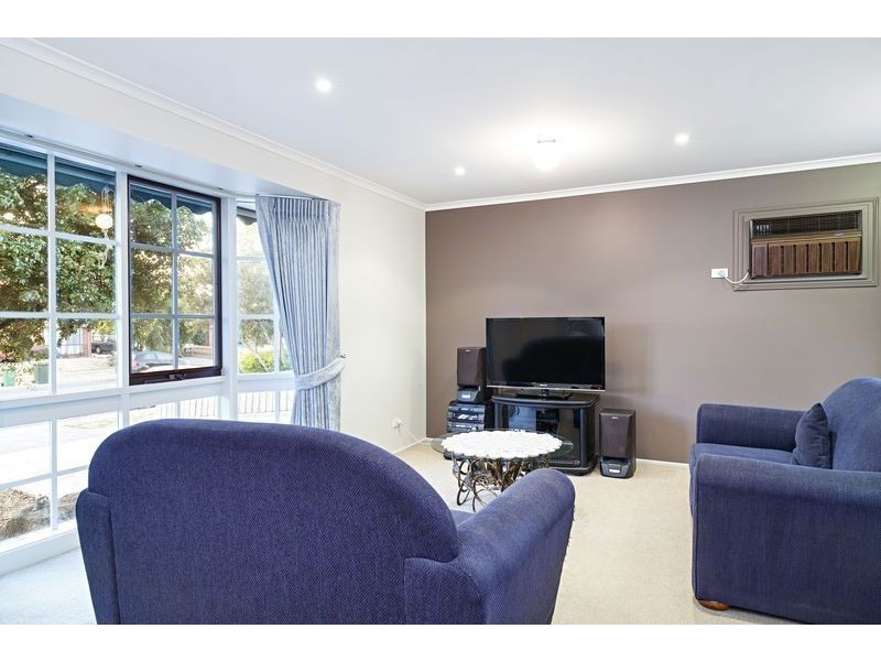 54 Beresford Drive, Boronia VIC 3155