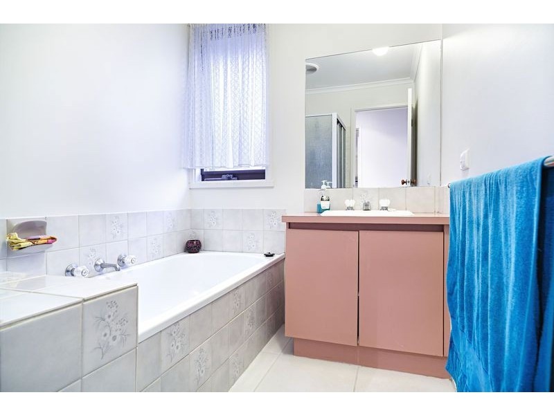 54 Beresford Drive, Boronia VIC 3155