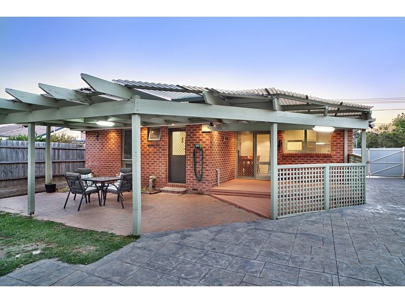 54 Beresford Drive, Boronia VIC 3155