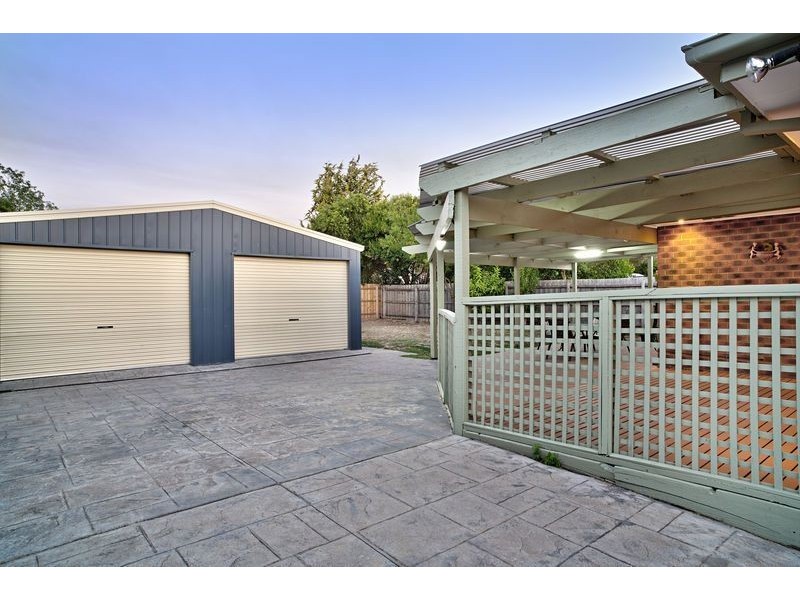 54 Beresford Drive, Boronia VIC 3155