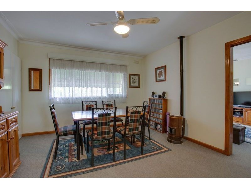 39 Burke Road, Ferntree Gully VIC 3156